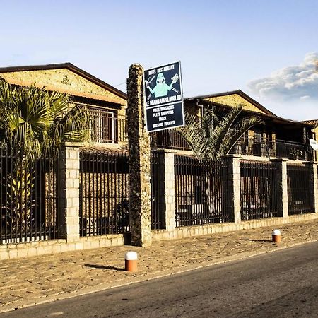 Hotel Restaurant Le Miamiam Glouglou Ambositra Ngoại thất bức ảnh