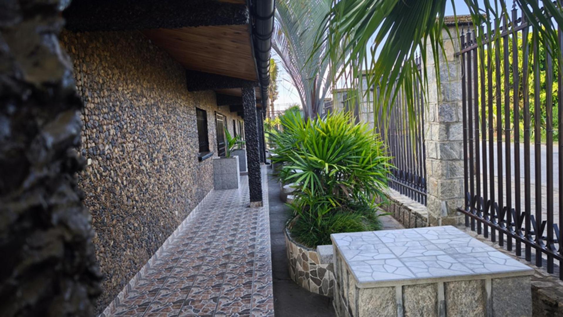 Hotel Restaurant Le Miamiam Glouglou Ambositra Ngoại thất bức ảnh